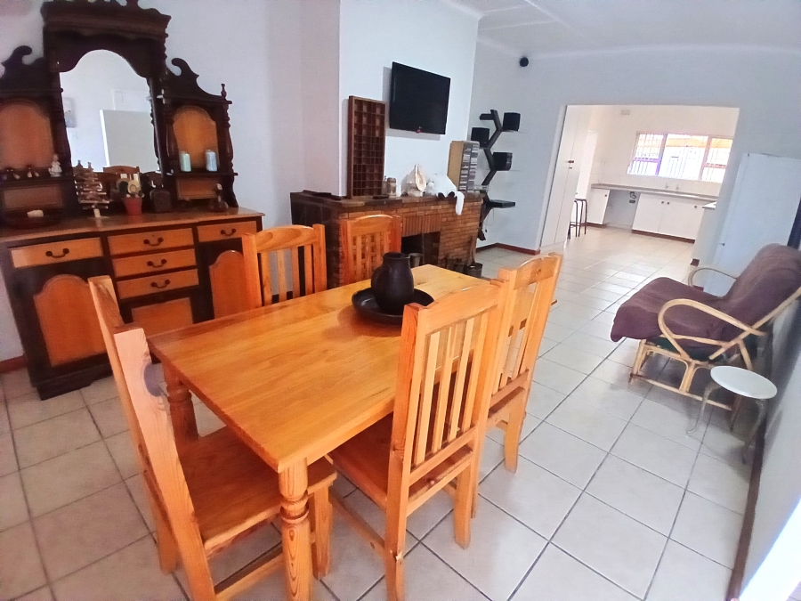 To Let 2 Bedroom Property for Rent in Lochnerhof Western Cape